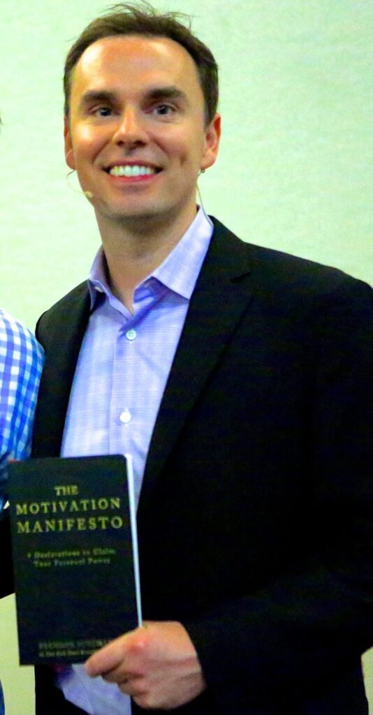 Brendon Burchard portrait — Brendon Burchard net worth profile