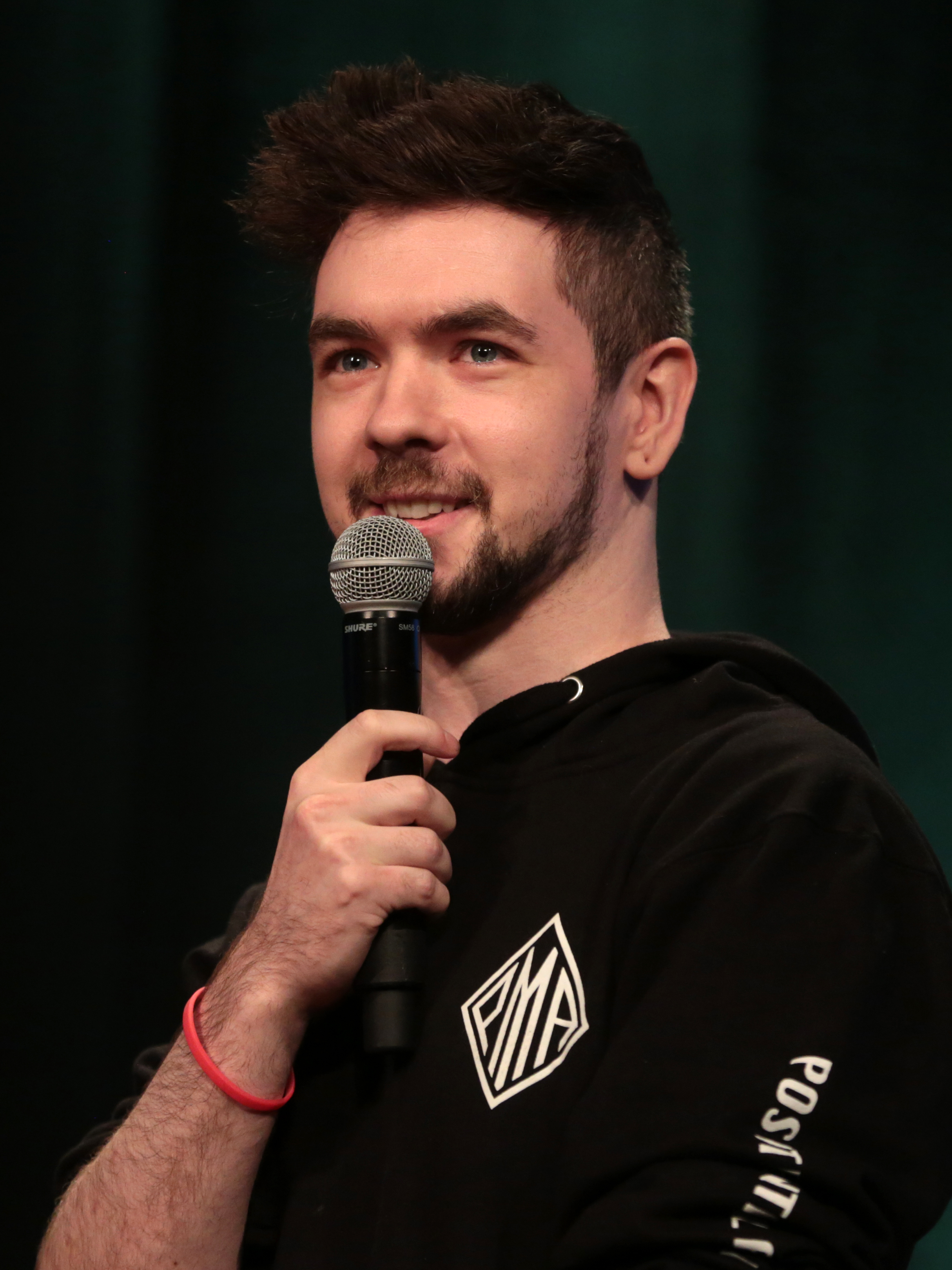 Jacksepticeye - Sean McLoughlin Irish YouTuber Cloak co-founder
