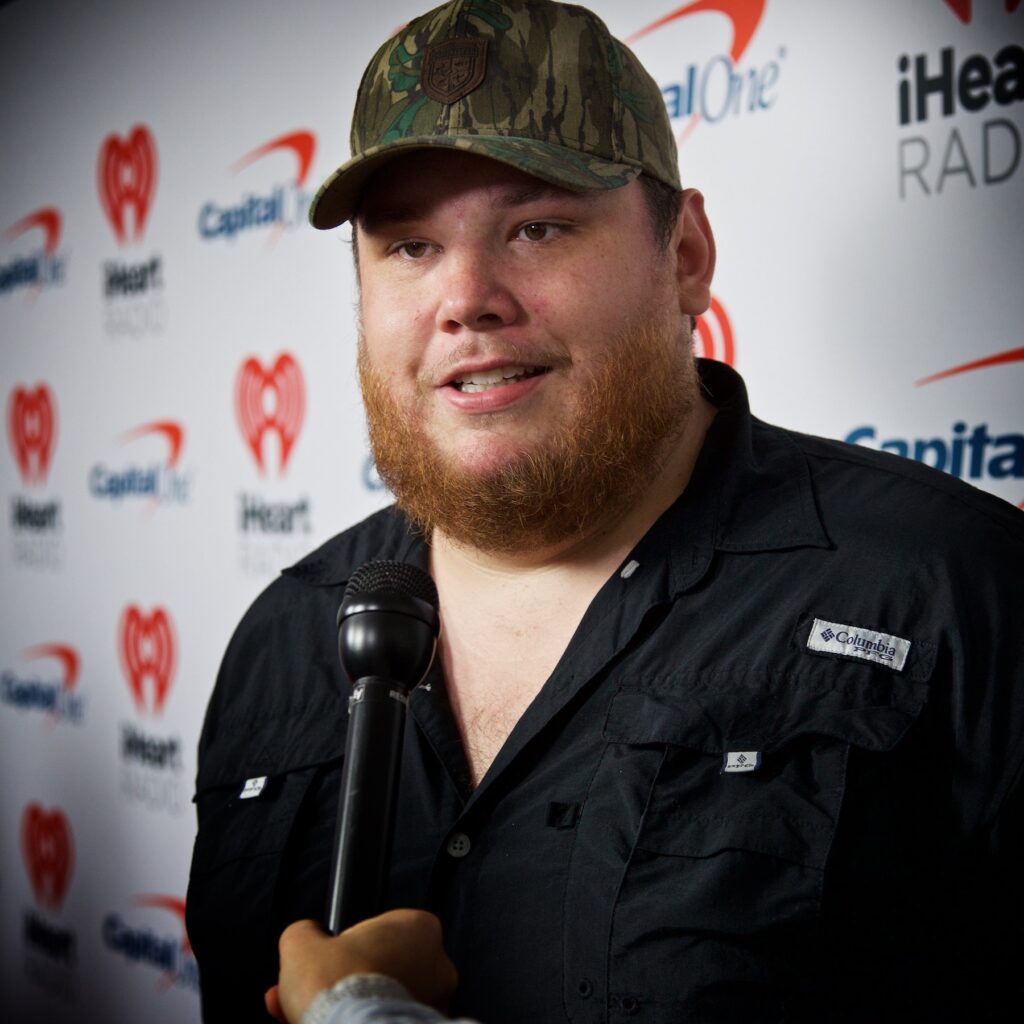 Luke Combs portrait — Luke Combs net worth profile