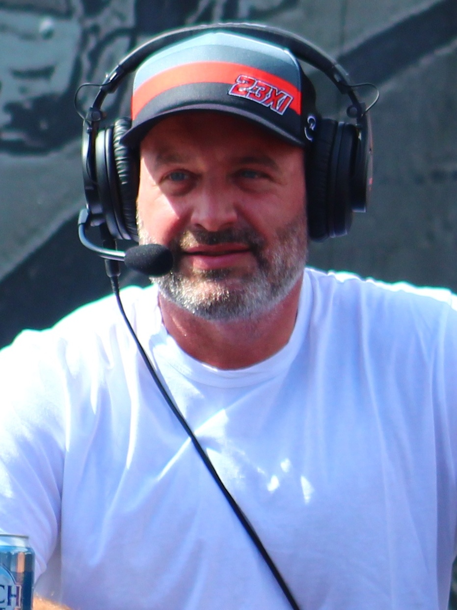 Tom Segura - Your Moms House podcaster comedian