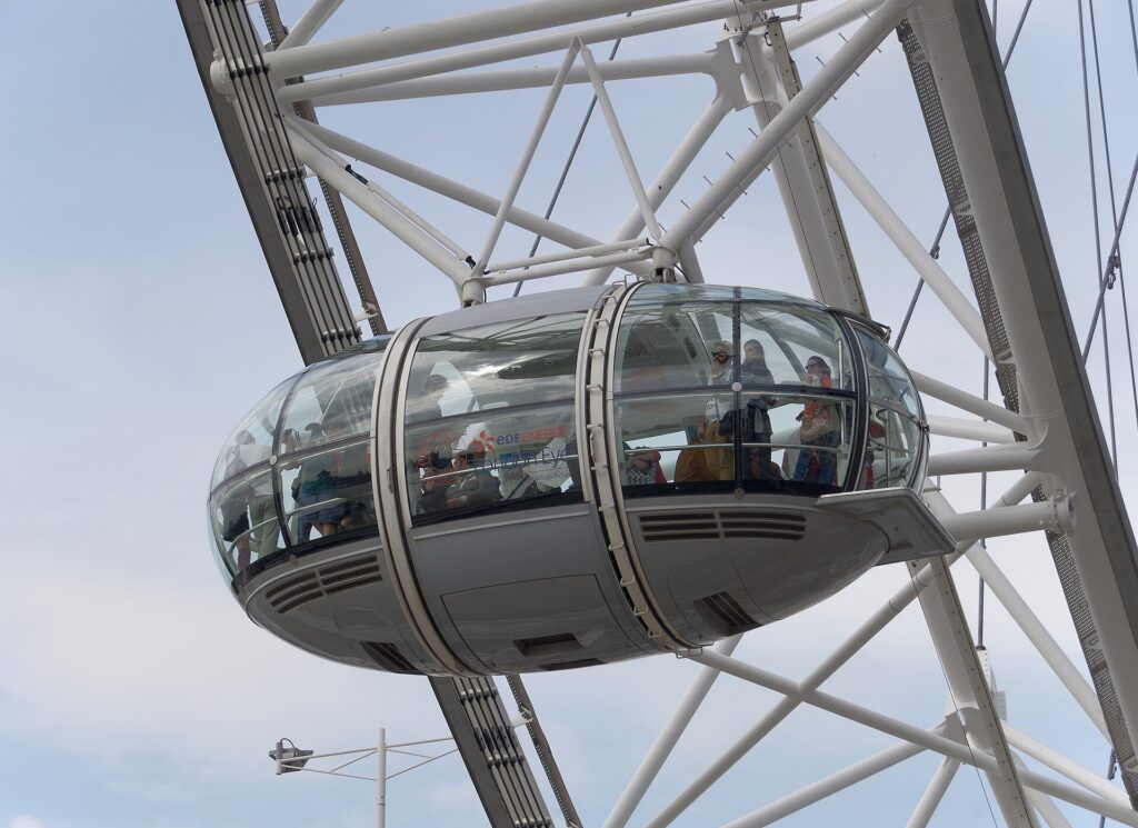 A glass passenger capsule on the London Eye
